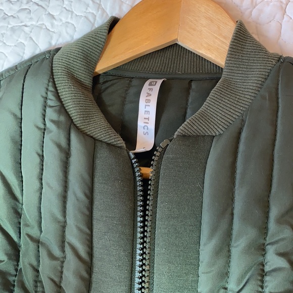 Spring jacket - Picture 2 of 3